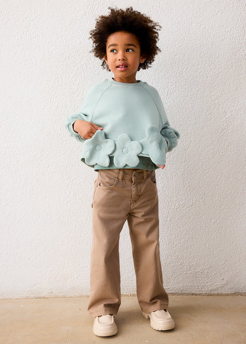 APPLIQUE SWEATSHIRT