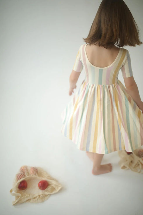 TWIRL DRESS
